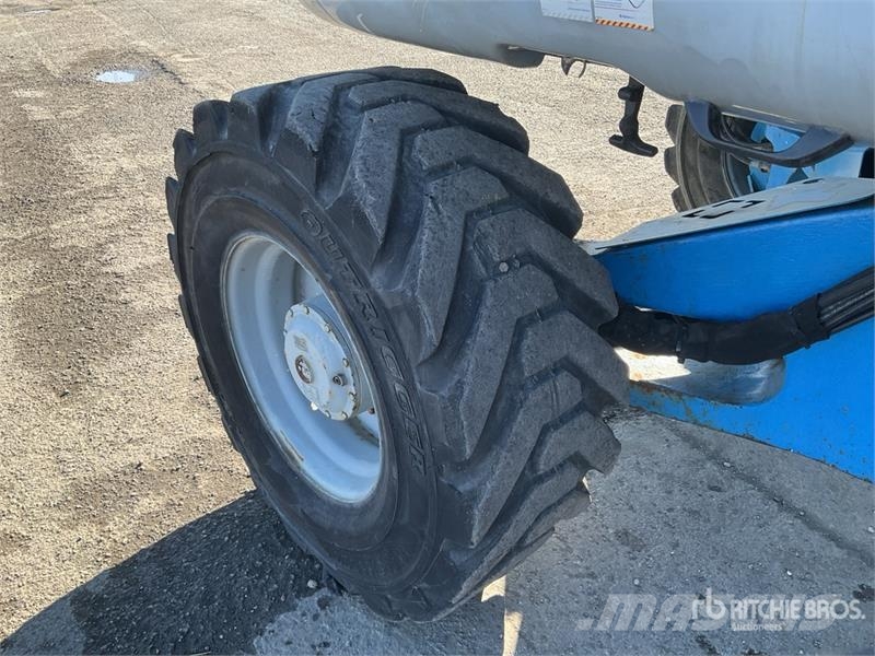 Genie Z-135 4WD Diesel Articulating Boom Lift Zglobne podizne platforme