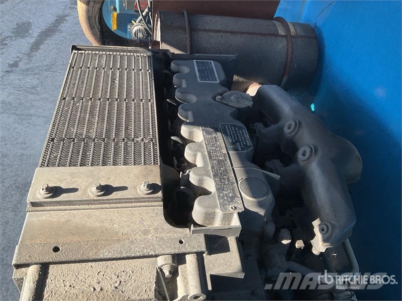 Genie Z-135 4WD Diesel Articulating Boom Lift Zglobne podizne platforme