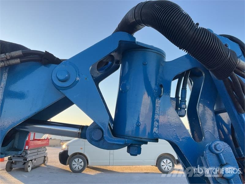 Genie Z-30/20N Articulated boom lifts