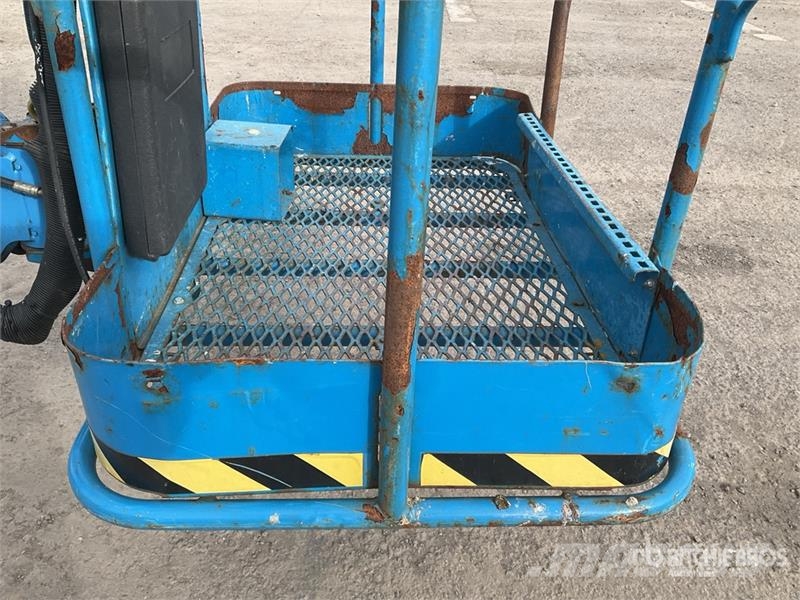 Genie Z-30/20N رافعات سلة مفصلية