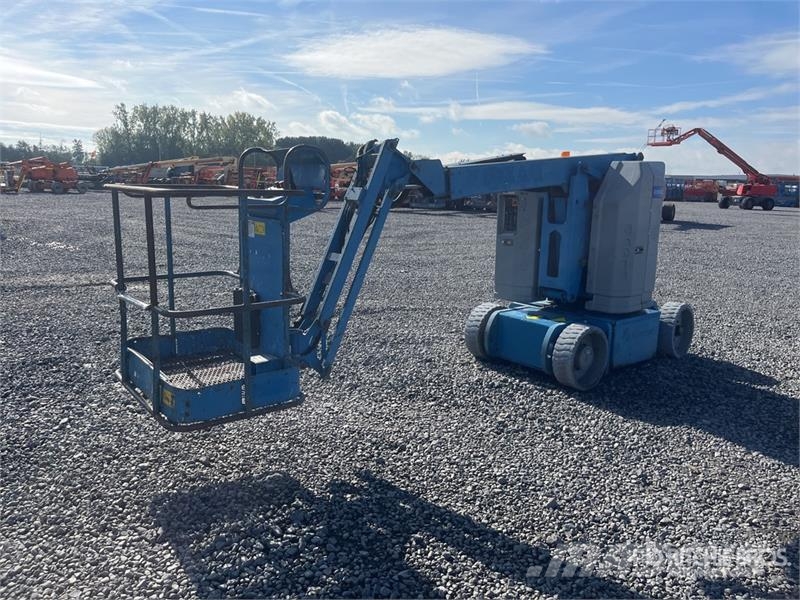 Genie Z-30/20N Zglobne dvižne ploščadi