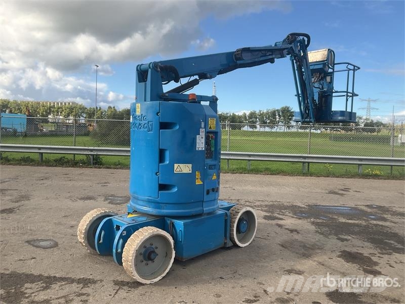 Genie Z-30/20N RJ 관절형 전동이동 리프트
