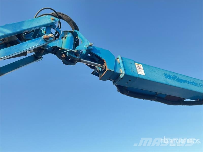Genie Z-30/20N RJ Vertikalūs stiebiniai keltuvai