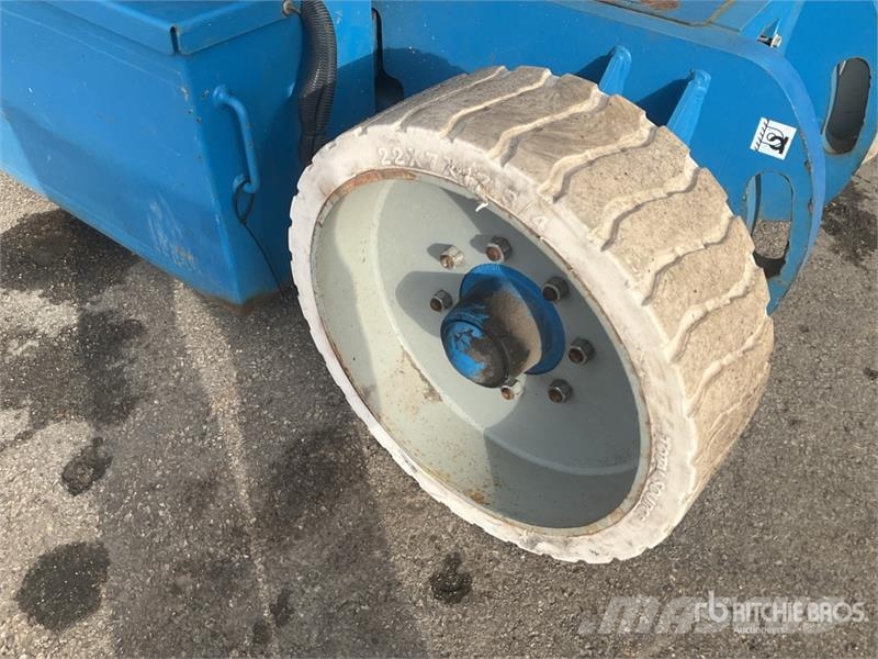 Genie Z-30/20N RJ 관절형 전동이동 리프트