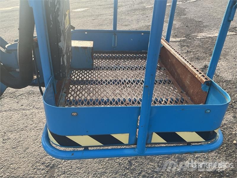 Genie Z-30/20N RJ 2WD Electric Articulating Boom Lift Elevadores braços articulados