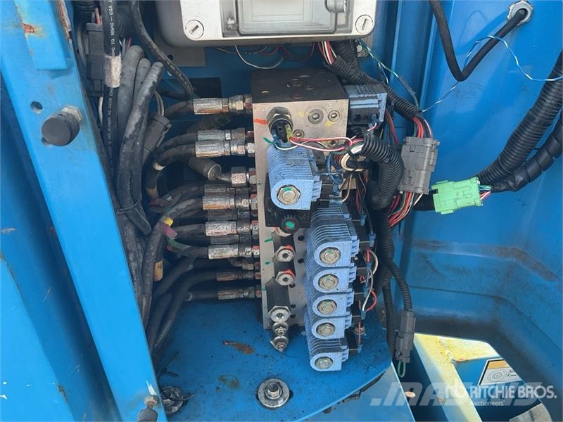 Genie Z-30/20N RJ 2WD Electric Articulating Boom Lift Elevadores braços articulados