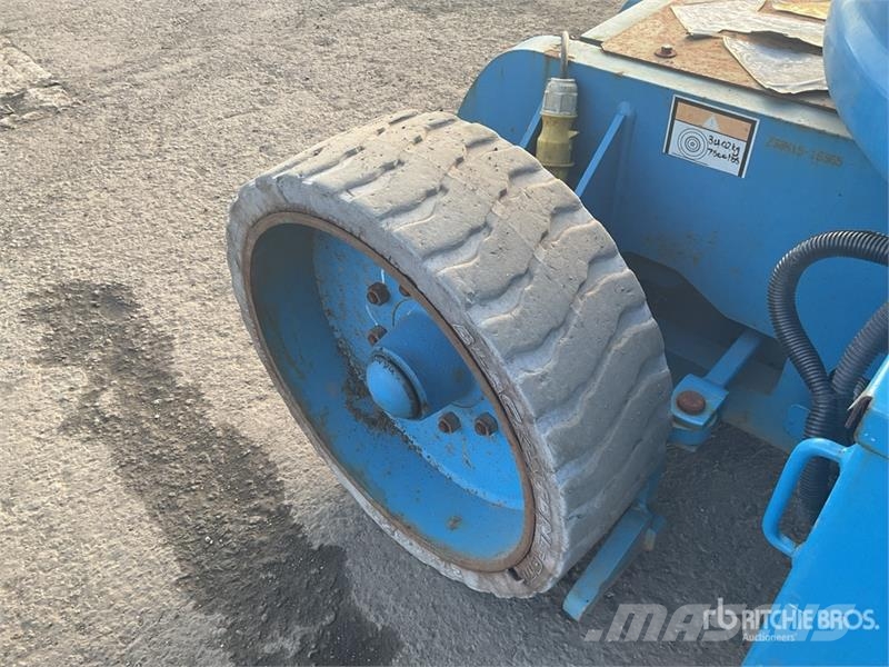 Genie Z-30/20N RJ 2WD Electric Articulating Boom Lift Elevadores braços articulados