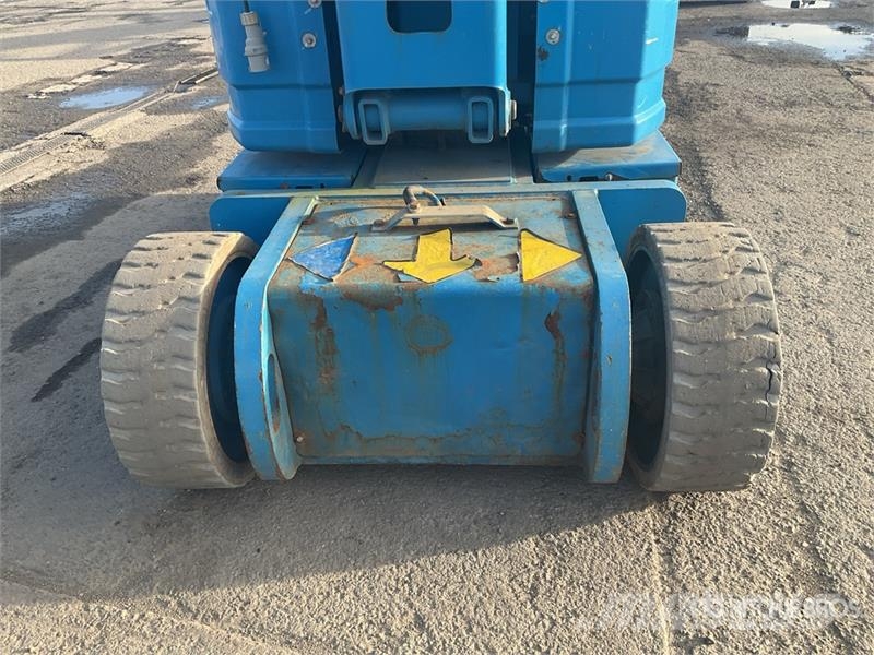 Genie Z-30/20N RJ 2WD Electric Articulating Boom Lift Elevadores braços articulados