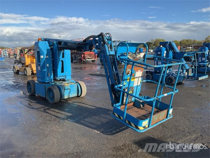 Genie Z-30/20N RJ Articulating Boom Lift Karos emelők