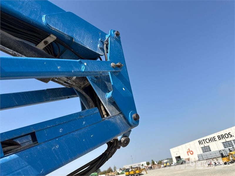 Genie Z-30/20N RJ Electric Articulating Boom Lift ブームリフト 屈伸型
