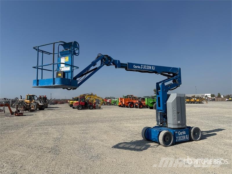 Genie Z-30/20N RJ Electric Articulating Boom Lift ブームリフト 屈伸型