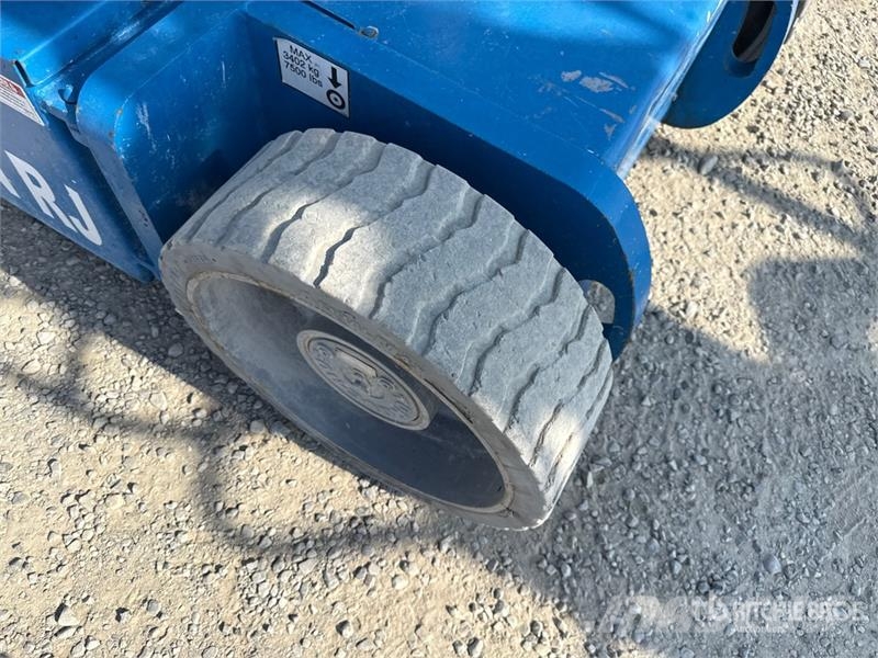 Genie Z-30/20N RJ Electric Articulating Boom Lift ブームリフト 屈伸型