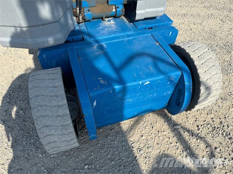 Genie Z-30/20N RJ Electric Articulating Boom Lift ブームリフト 屈伸型