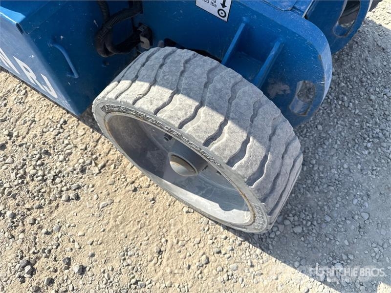 Genie Z-30/20N RJ Electric Articulating Boom Lift ブームリフト 屈伸型