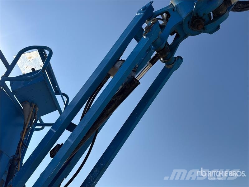 Genie Z-30/20N RJ Electric Articulating Boom Lift ブームリフト 屈伸型