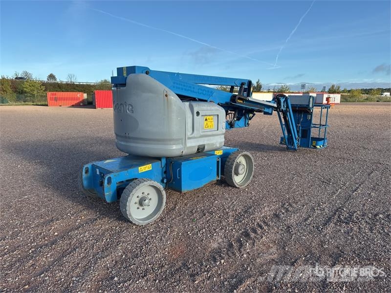 Genie Z-40/23N RJ 2WD Electric Nacelle Articulee Electri Nacelles articulées