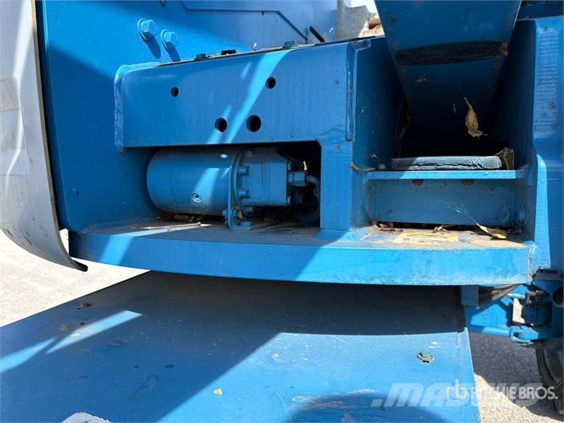 Genie Z-45/25 Bomlifte med knækarm