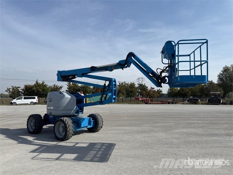 Genie Z-45/25 Bomlifte med knækarm