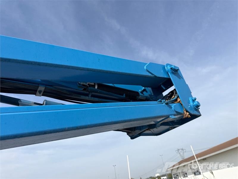 Genie Z-45/25 Bomlifte med knækarm