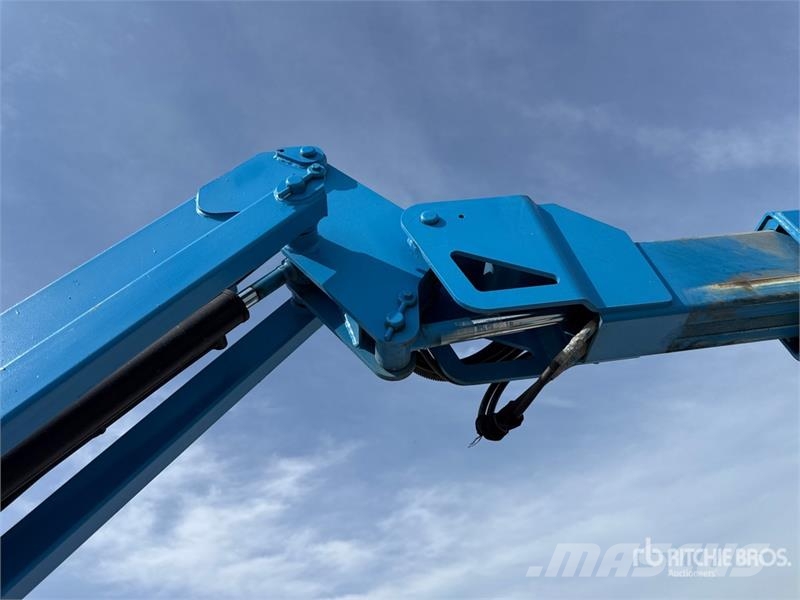 Genie Z-45/25 Bomlifte med knækarm