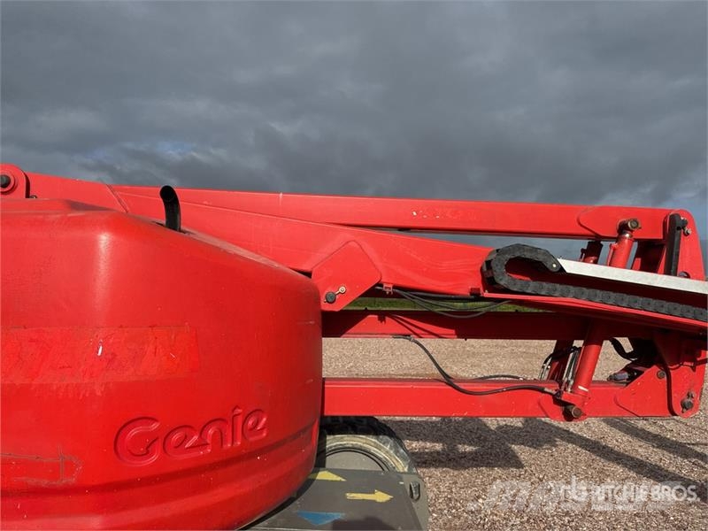 Genie Z-45/25 4WD Diesel Nacelle Articulee Articulating Nacelles articulées