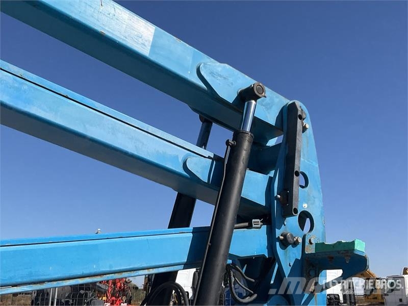 Genie Z-45/25 4WD Diesel Articulating Boom Lift Zglobne podizne platforme