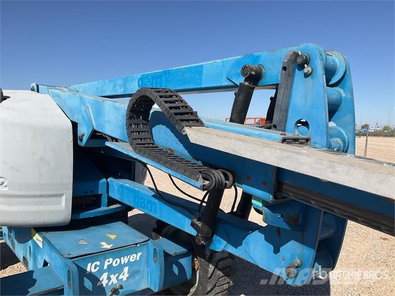 Genie Z-45/25 4WD Diesel Articulating Boom Lift Zglobne podizne platforme