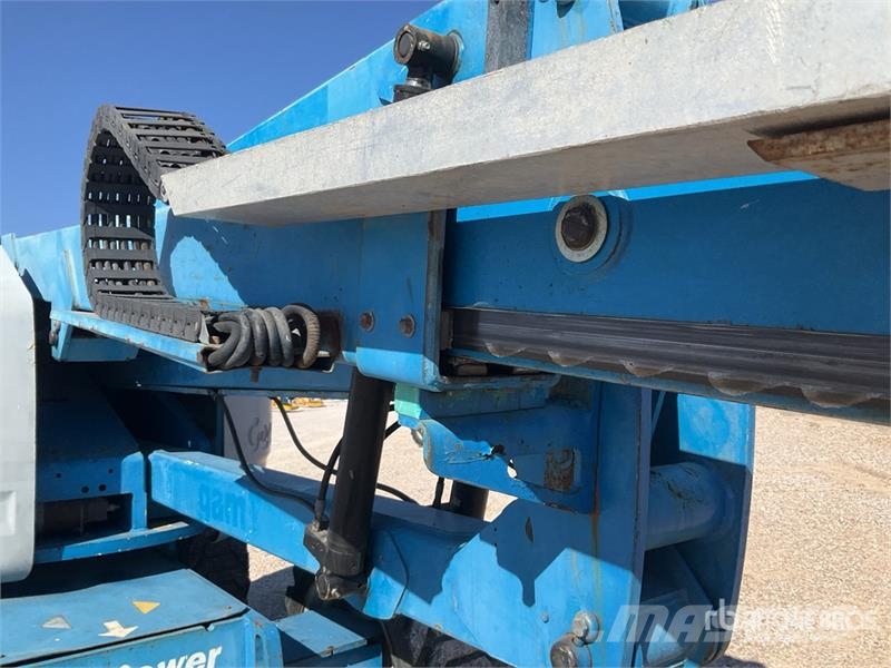 Genie Z-45/25 4WD Diesel Articulating Boom Lift Zglobne podizne platforme