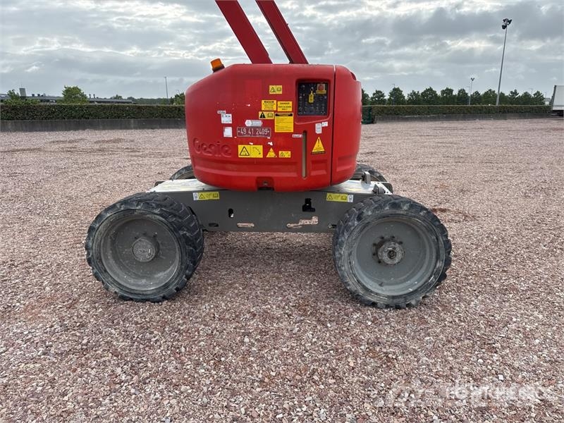 Genie Z-45/25 4WD Diesel Nacelle Articulee Articulating Nacelles articulées