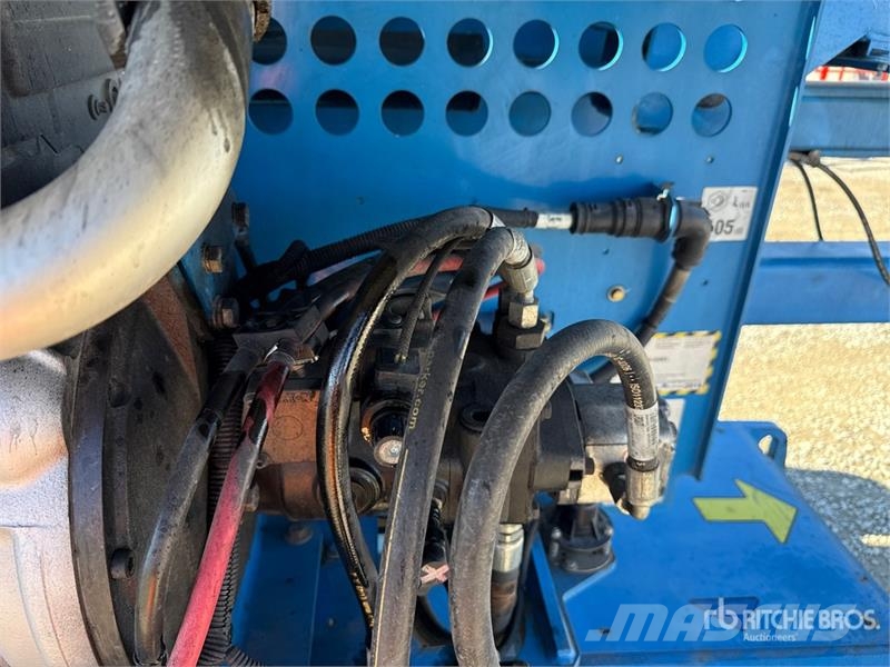 Genie Z-45/25J Ανυψωτήρες με αρθρωτό βραχίονα