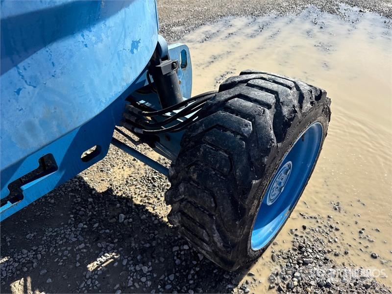 Genie Z-45/25J Ανυψωτήρες με αρθρωτό βραχίονα