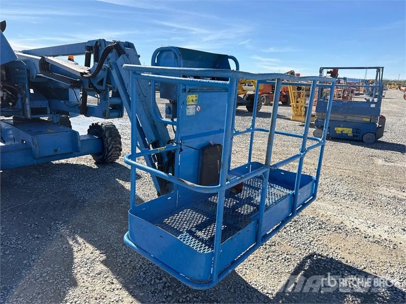 Genie Z-45/25J Ανυψωτήρες με αρθρωτό βραχίονα