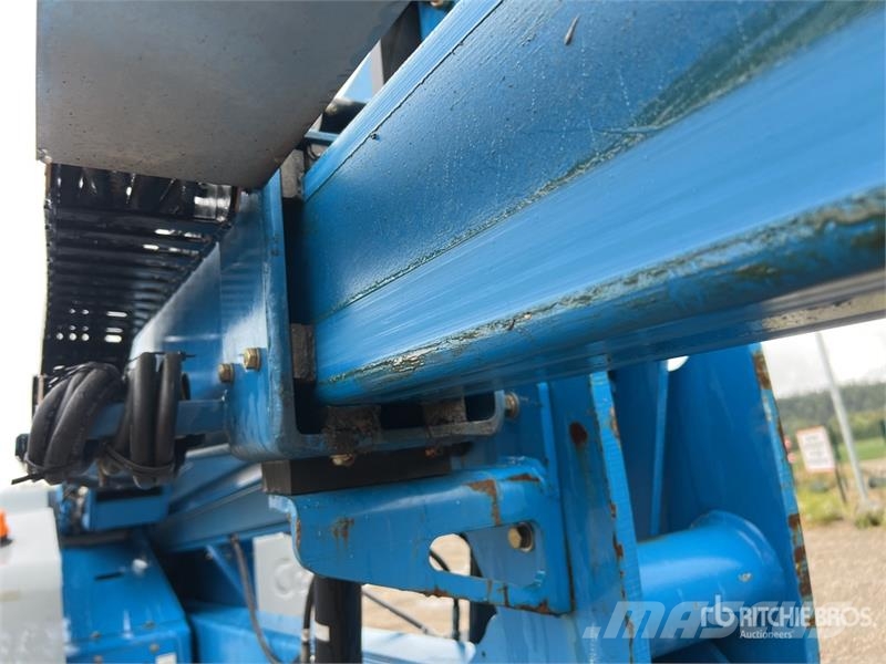 Genie Z-45/25J 관절형 전동이동 리프트