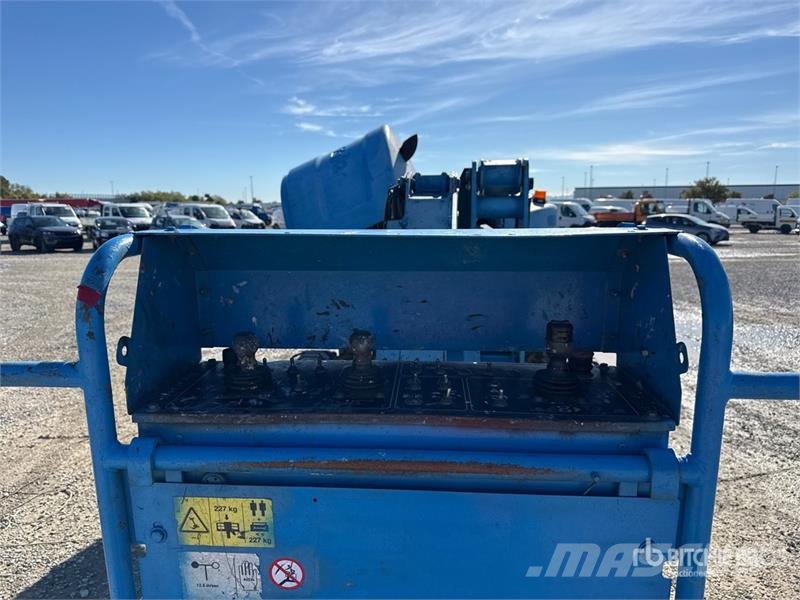 Genie Z-45/25J Ανυψωτήρες με αρθρωτό βραχίονα