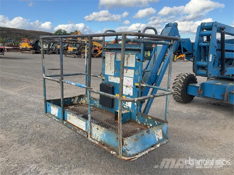 Genie Z-45/25J 2WD Diesel Articulating Boom Lift Elevadores braços articulados