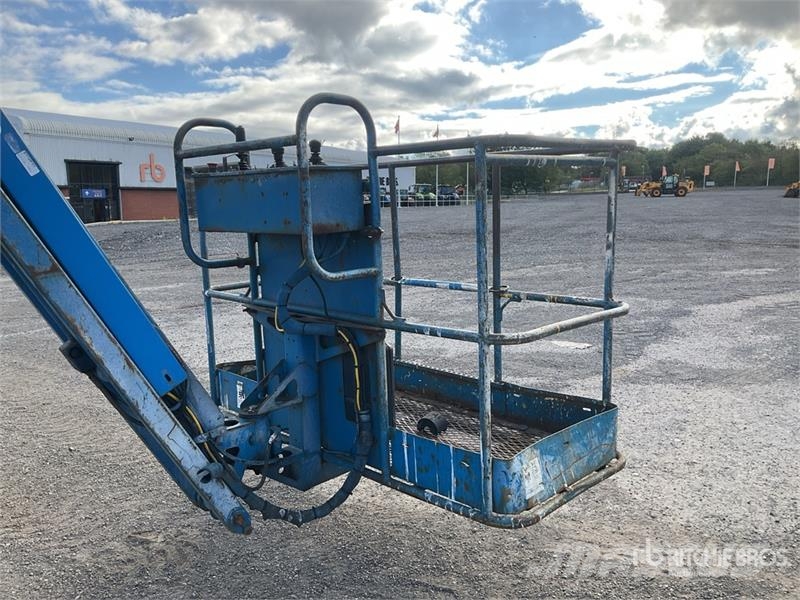Genie Z-45/25J 2WD Diesel Articulating Boom Lift Elevadores braços articulados