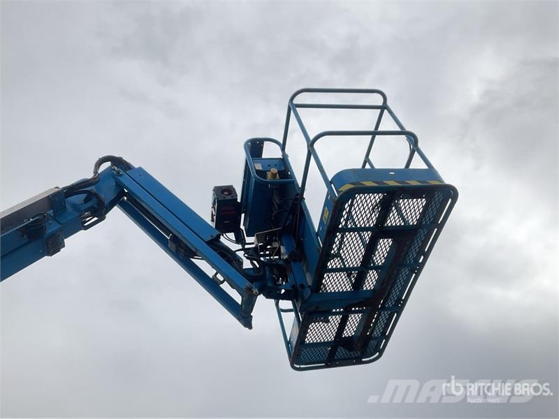 Genie Z-45/25J 2WD Diesel Articulating Boom Lift Leddede bomlifter