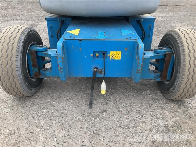 Genie Z-45/25J 2WD Diesel Articulating Boom Lift Leddede bomlifter