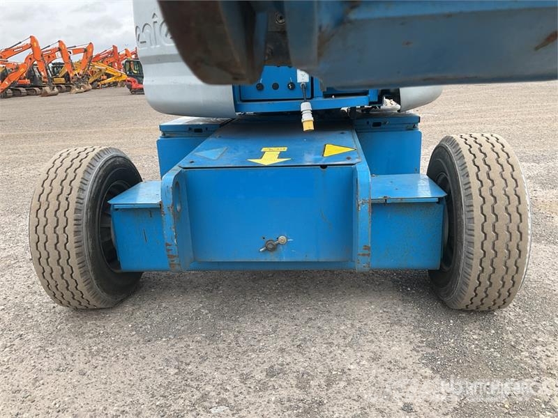 Genie Z-45/25J 2WD Diesel Articulating Boom Lift Leddede bomlifter