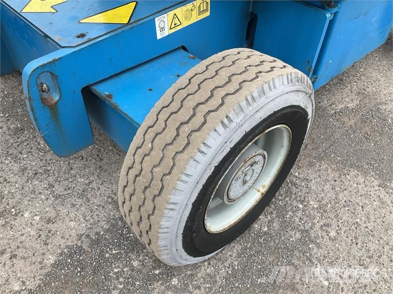 Genie Z-45/25J 2WD Diesel Articulating Boom Lift Leddede bomlifter