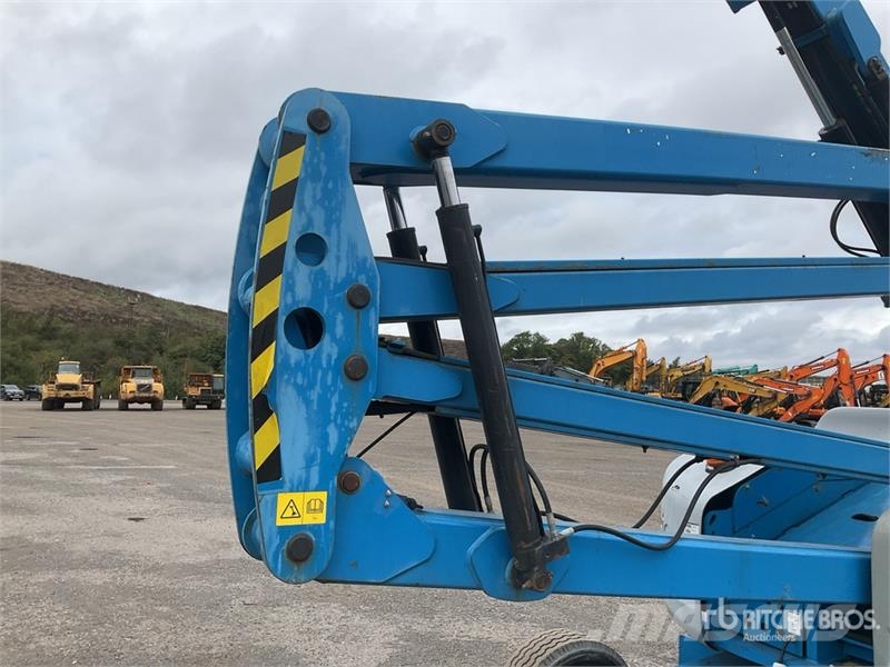 Genie Z-45/25J 2WD Diesel Articulating Boom Lift Leddede bomlifter