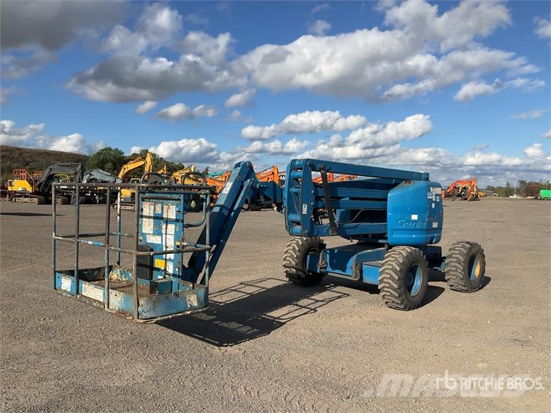 Genie Z-45/25J 2WD Diesel Articulating Boom Lift Elevadores braços articulados