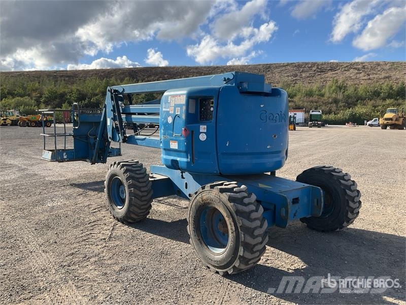 Genie Z-45/25J 2WD Diesel Articulating Boom Lift Elevadores braços articulados