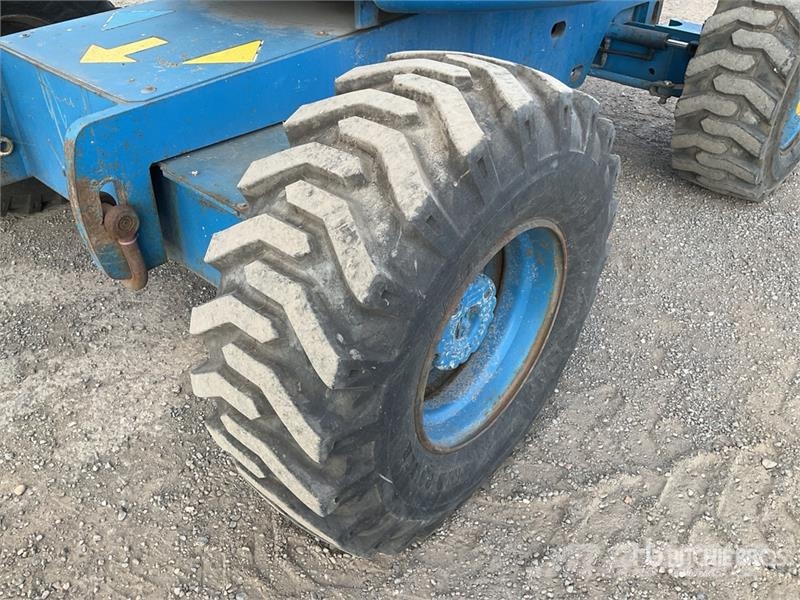 Genie Z-45/25J 2WD Diesel Articulating Boom Lift Elevadores braços articulados