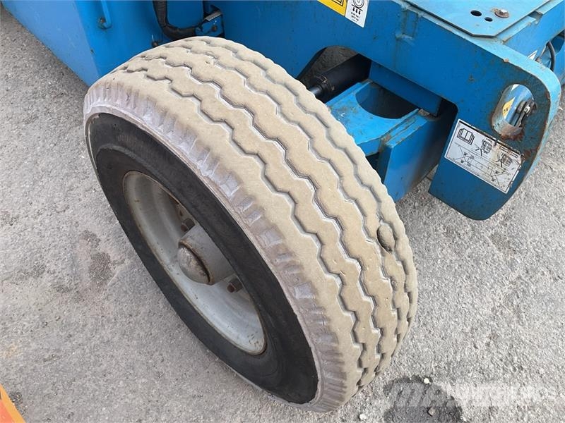 Genie Z-45/25J 2WD Hybrid Articulating Boom Lift Leddede bomlifter
