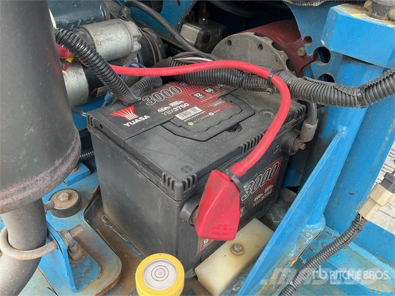 Genie Z-45/25J 2WD Hybrid Articulating Boom Lift Leddede bomlifter