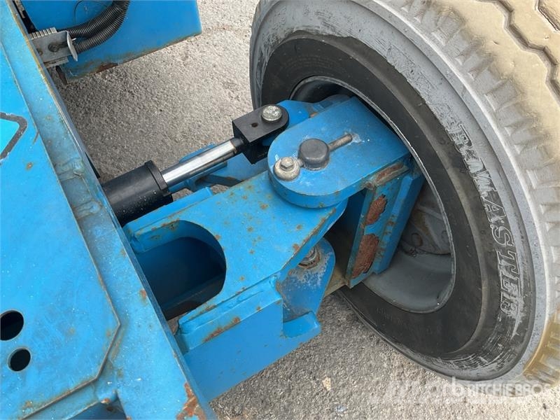 Genie Z-45/25J 2WD Hybrid Articulating Boom Lift Leddede bomlifter