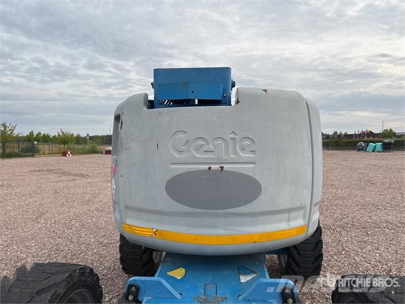 Genie Z-45/25J 4WD Diesel Nacelle Articulee Articulating Nacelles articulées