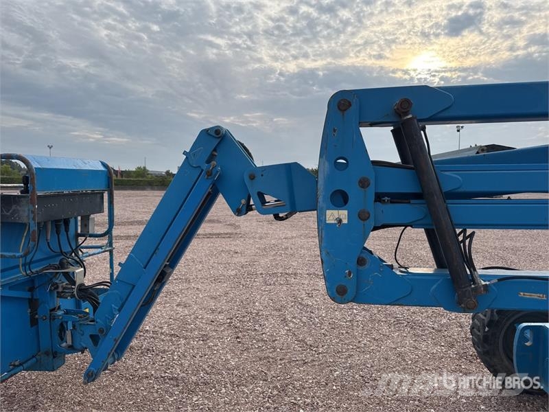 Genie Z-45/25J 4WD Diesel Nacelle Articulee Articulating Nacelles articulées