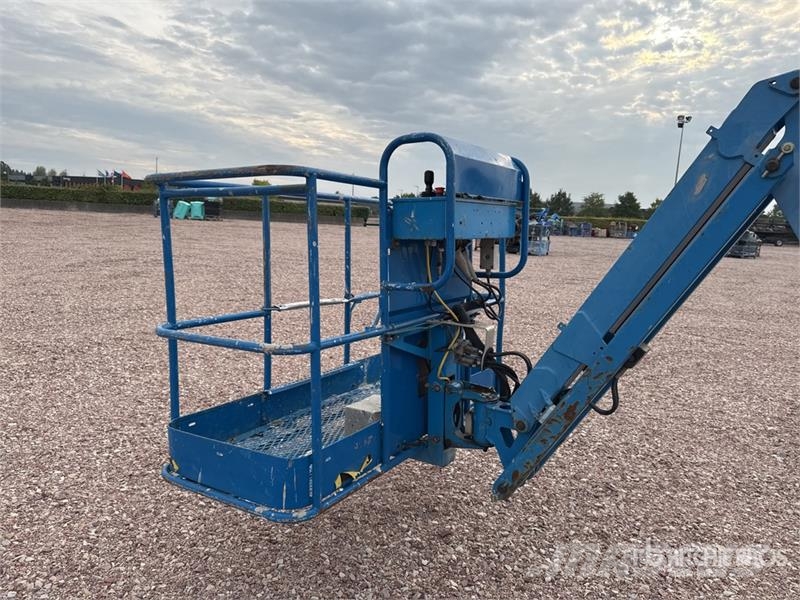 Genie Z-45/25J 4WD Diesel Nacelle Articulee Articulating Nacelles articulées